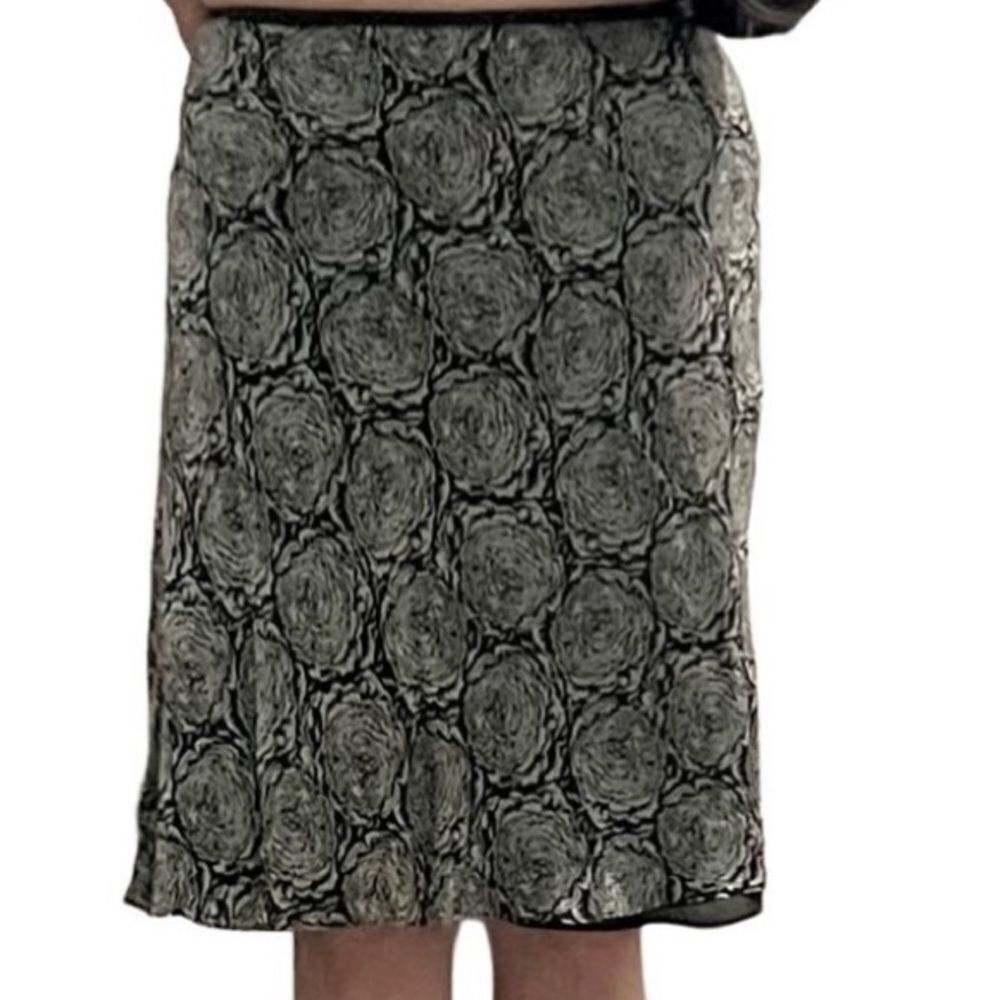 Y2K Ann Taylor 100% Silk Chiffon Black White Floral Chrysanthemum Slip skirt 10